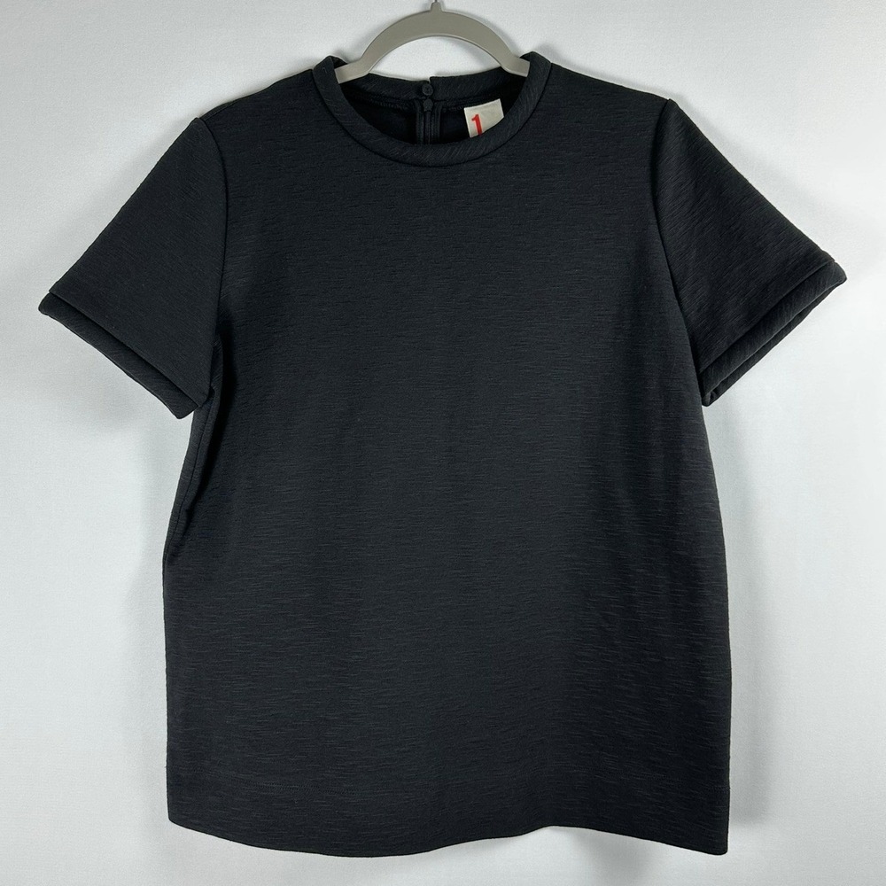 1 by O'2nd Top 4 Black Short Sleeve Padded Mock Neck Minimalist‎ Modern Chic